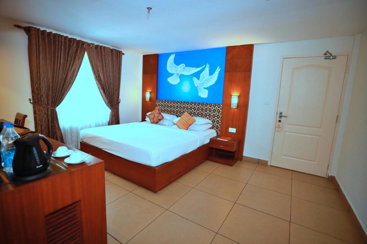 Hotel Clay House Thrissur Esterno foto